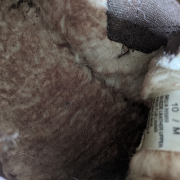 🔥 Red Head Slippers - Picture 6 of 7